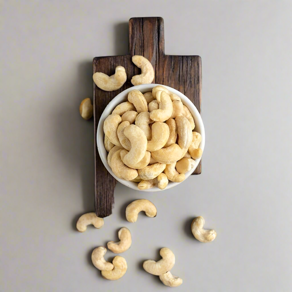 Organic cashew nuts – high in antioxidants, great for heart health and energy